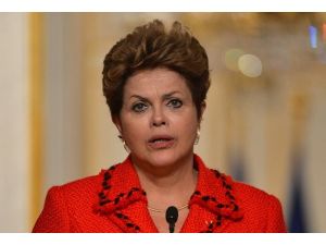 Rousseff eylemci grupla görüştü