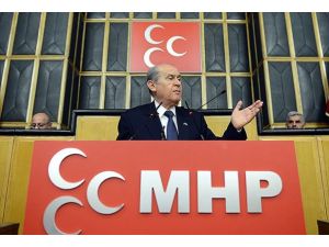 Türk gençliği kimsenin oyununa kapılmaz