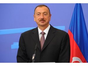 Aliyev'den Ermenistan'a uyarı