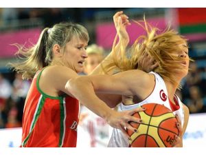 Potanın Perileri yarı finalde