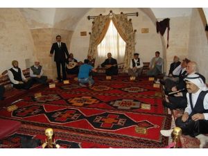 Tatlıses Müzik Müzesi ziyaretçilerini bekliyor