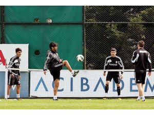 Beşiktaş yeni sezon için toplanıyor