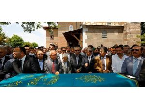 İslam alimlerinden Mehmet Emin Er vefat etti