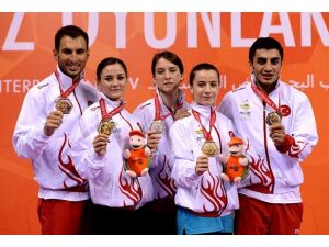 Rekor karateyle geldi