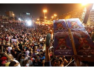 Mısır'da gösteriler devam ediyor