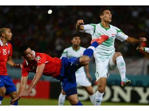 Irak ve Şili tur atladı