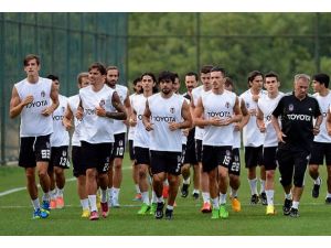 Beşiktaş yarın Almanya'ya gidecek