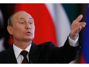 Putin'den Snowden'e yeşil ışık