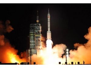 Rus uydularını taşıyan roket düştü