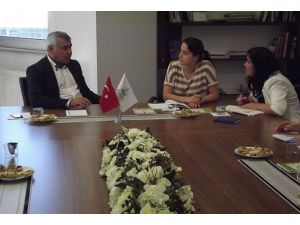 BM Suriyeliler için ofis açtı