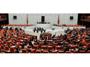 Meclis başkanını seçiyor