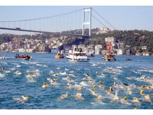 Boğaz'da yarış heyecanı