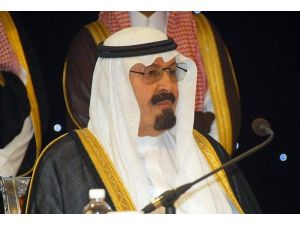 Suudi Kralı Mısır ordusunu tebrik etti