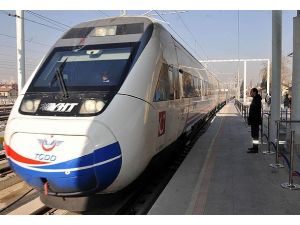 YHT'ler 10 milyon 600 bin yolcu taşıdı