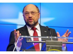 Mısır ordusu ülkeyi erken seçime götürmeli