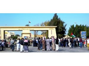 Mısır Gazze'nin dünyaya açılan kapısını kapattı