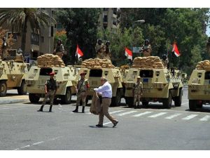 AB "darbe" demedi, Afrika Birliği üyeliği askıya aldı