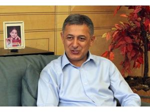 Sınavla girdiği SPK'ya başkan oldu