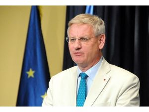 AB ve ABD'ye "demokrasi" uyarısı