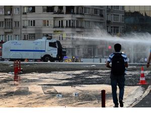 Taksim'de polis müdahalesi