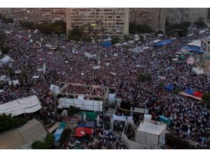 Mısır'da hükümeti Baradei kuracak