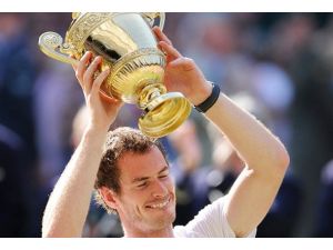 Wimbledon'ın galibi Andy Murray