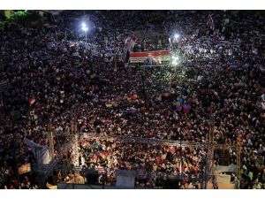 Mursi destekçilerinin gösterileri sürüyor