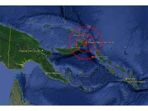 Papua Yeni Gine'de 7,2 büyüklüğünde deprem