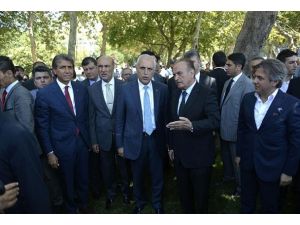 Gezi Parkı halka açıldı