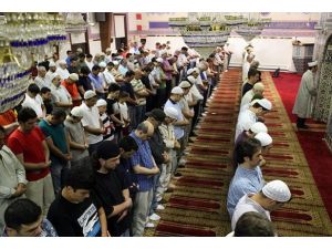 Dünyada ilk teravih