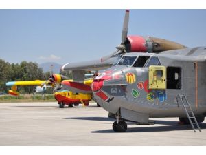 "Cehennem Melekleri"nin uçağı "alev savaşcısı" oldu