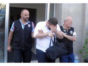 Maaş çektiği bankayı soydu