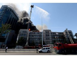 Ankara'da DHMİ binasında yangın
