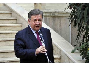 200 Türk tırı yollarına devam edecek