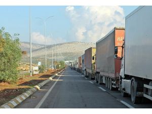 Mısır'daki Türk tırları sorunu çözülüyor