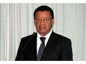 Darbe ile gelen rejimleri kabul etmemeliyiz