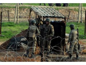 Suriye sınırından ateş açıldı