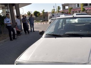 Otomobilde mahsur kalan engelli çocuk sıcaktan öldü