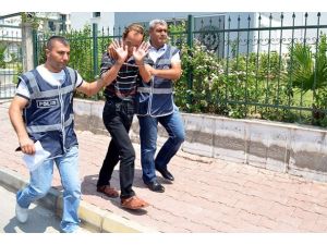 Başörtülü öğretmeni darp eden zanlı yakalandı