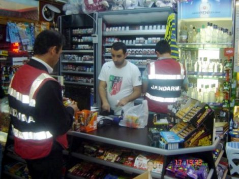 Sakin Kentte kaçak içki denetimi yapıldı