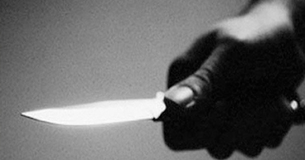 Muğla da iki grup arasında çıkan kavgada 2 kişi yaralandı.