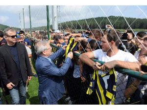 Aziz Yıldırım Fenerbahçe antrenmanında