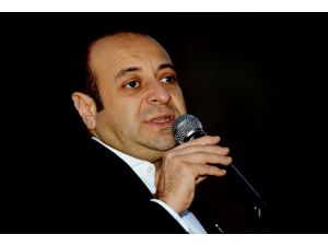 Maddeleri değiştirmektense anayasayı değiştirelim