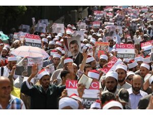 Ezher alimleri darbeye karşı birleşti