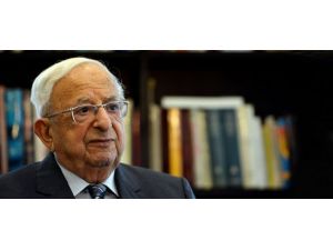 İsrail açıkça taraf tutup diğer kesimi dışlayamaz