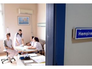 Maliye Bakanı Şimşek'ten hemşirelere müjde