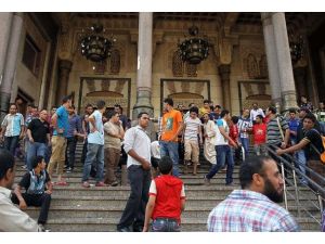 Öğle namazı kurtuluşları oldu