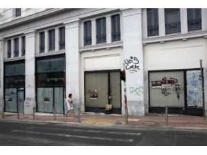 Yunanistan'da hayat durma noktasına geldi