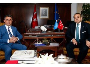 Bağış'tan AB'ye Suriyeli sığınmacılar için yardım çağrısı