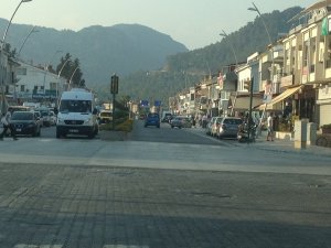 Marmaris'te ağaçlar kayboldu!